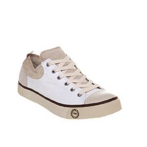UGG Evera Lace up Trainer Sneakers 7.5